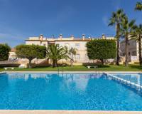 Alquiler a largo plazo - Bungalow - Torrevieja - Zona los Frutales