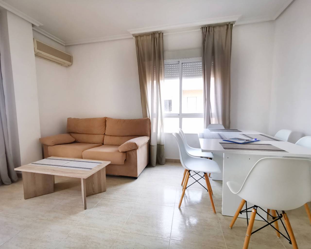 Apartment - Resale - Guardamar Del Segura - ZH0275