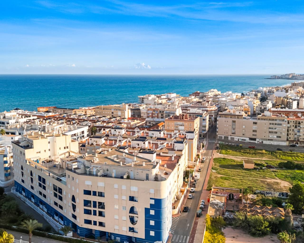Apartment - Resale - Torrevieja - C20ZH-46987