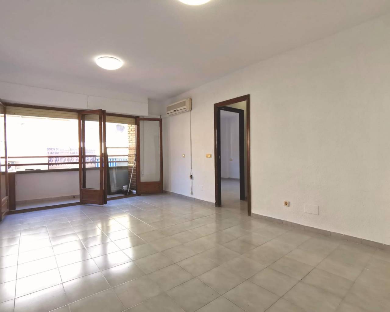 Apartment - Resale - Torrevieja - Estacion de autobuses