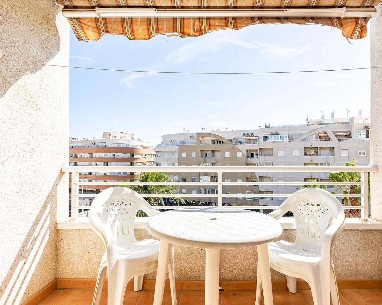 Apartment - Resale - Torrevieja - Playa de los Locos