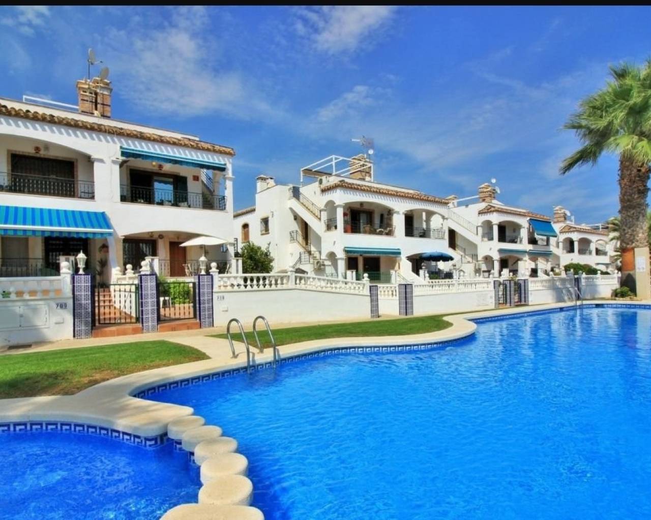 Apartment - Resale - Villamartin - Villamartin