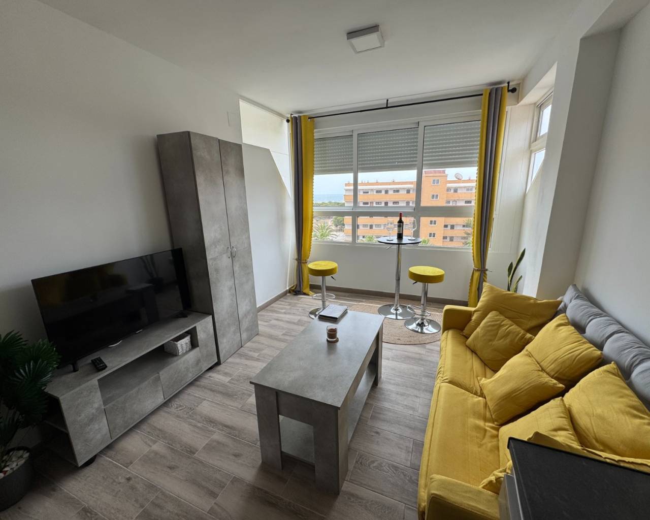 Apartment - Venta - Guardamar Del Segura - C6ZH-52648