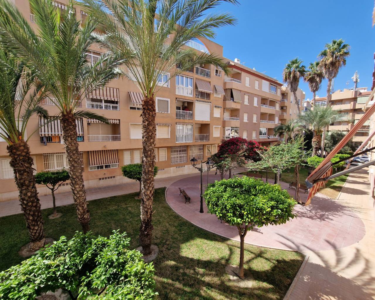 Apartment - Venta - Guardamar Del Segura - ZH0372