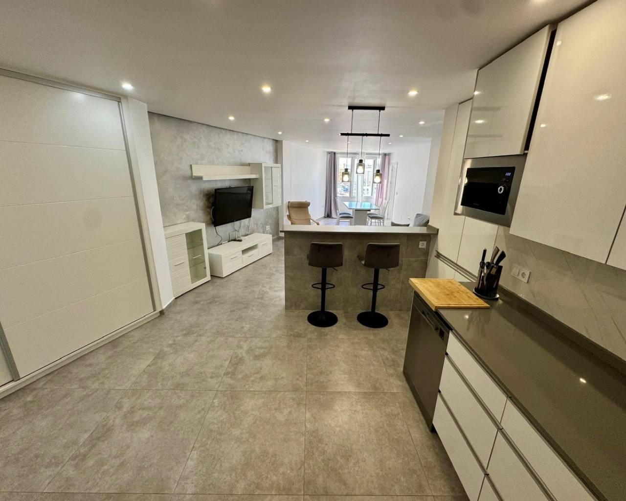 Apartment - Venta - Torrevieja - Puerto Deportivo