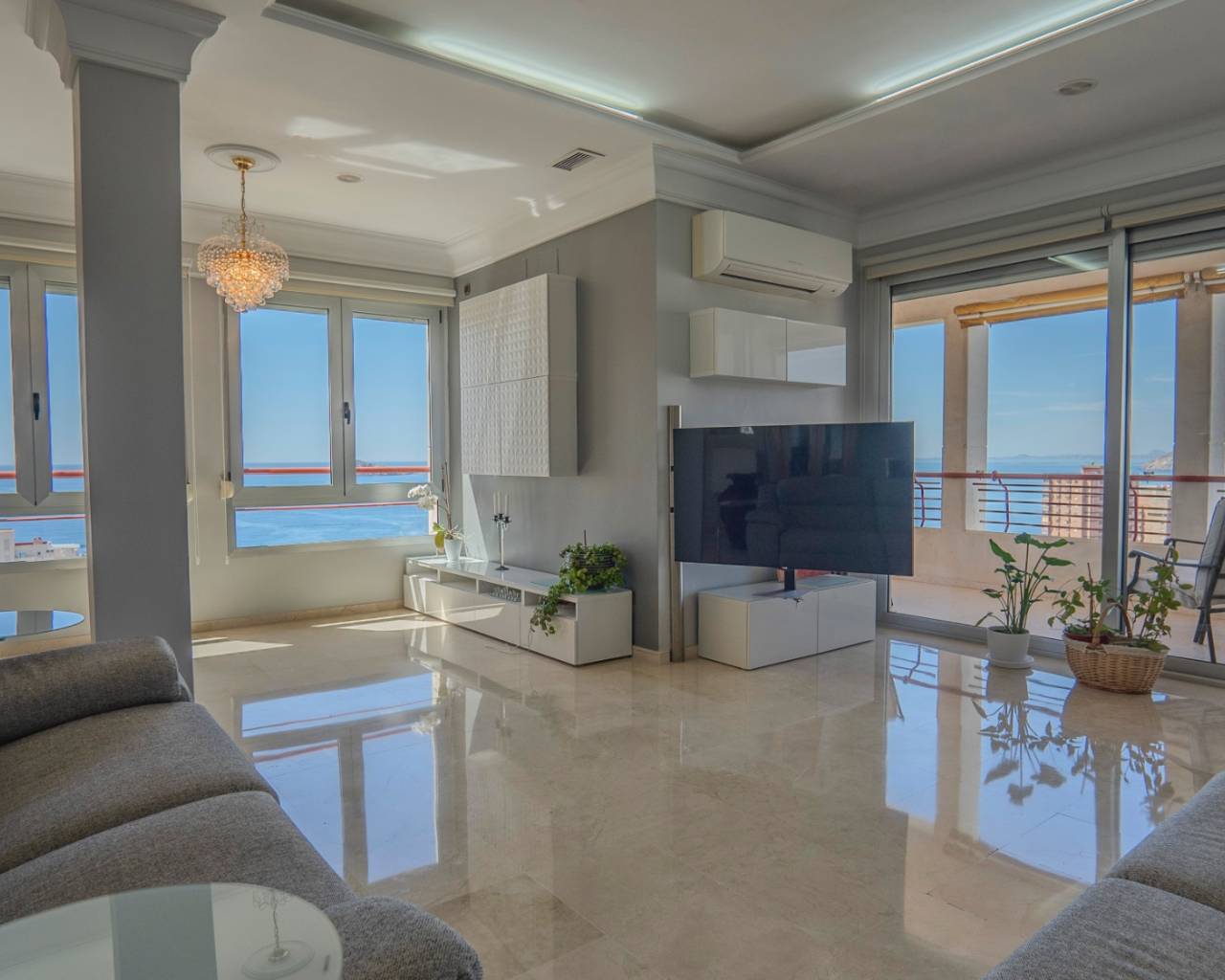 Apartment - Wederverkoop - Benidorm - C7ZH-82602
