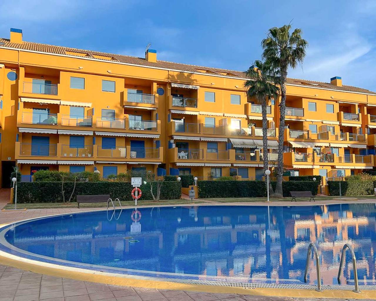 Apartment - Wederverkoop - Denia - Dénia