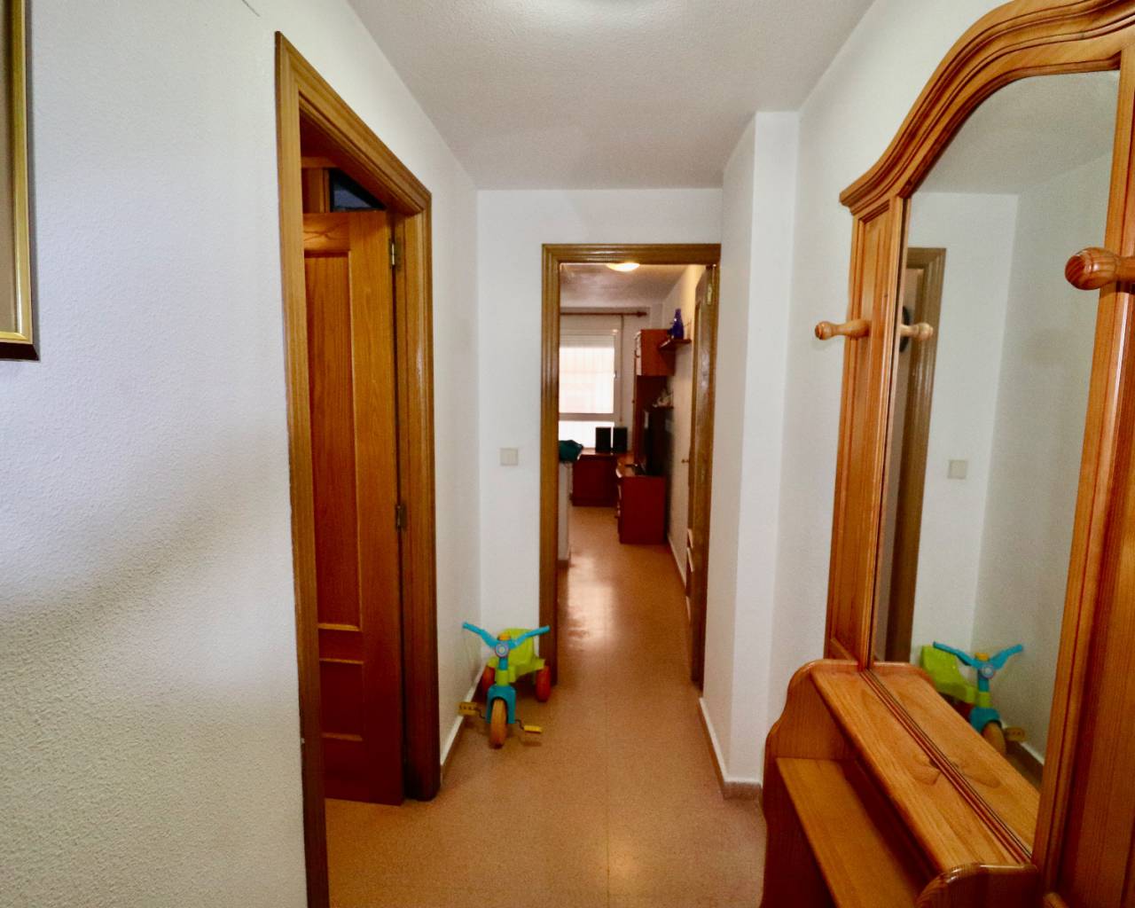 Apartment - Wederverkoop - Guardamar Del Segura - C17ZH-60154