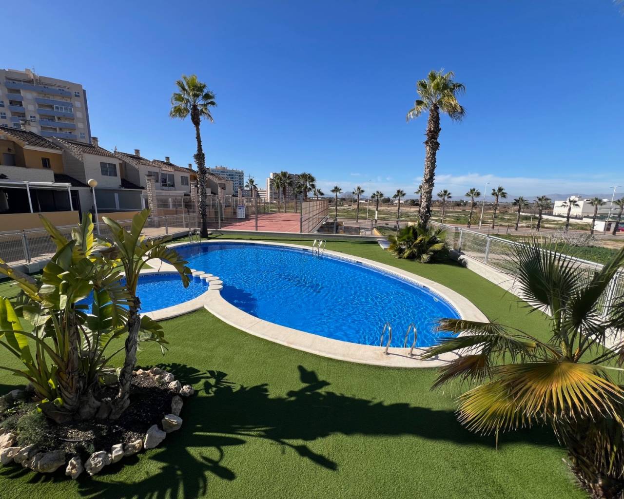 Apartment - Wederverkoop - Guardamar Del Segura - Guardamar del Segura