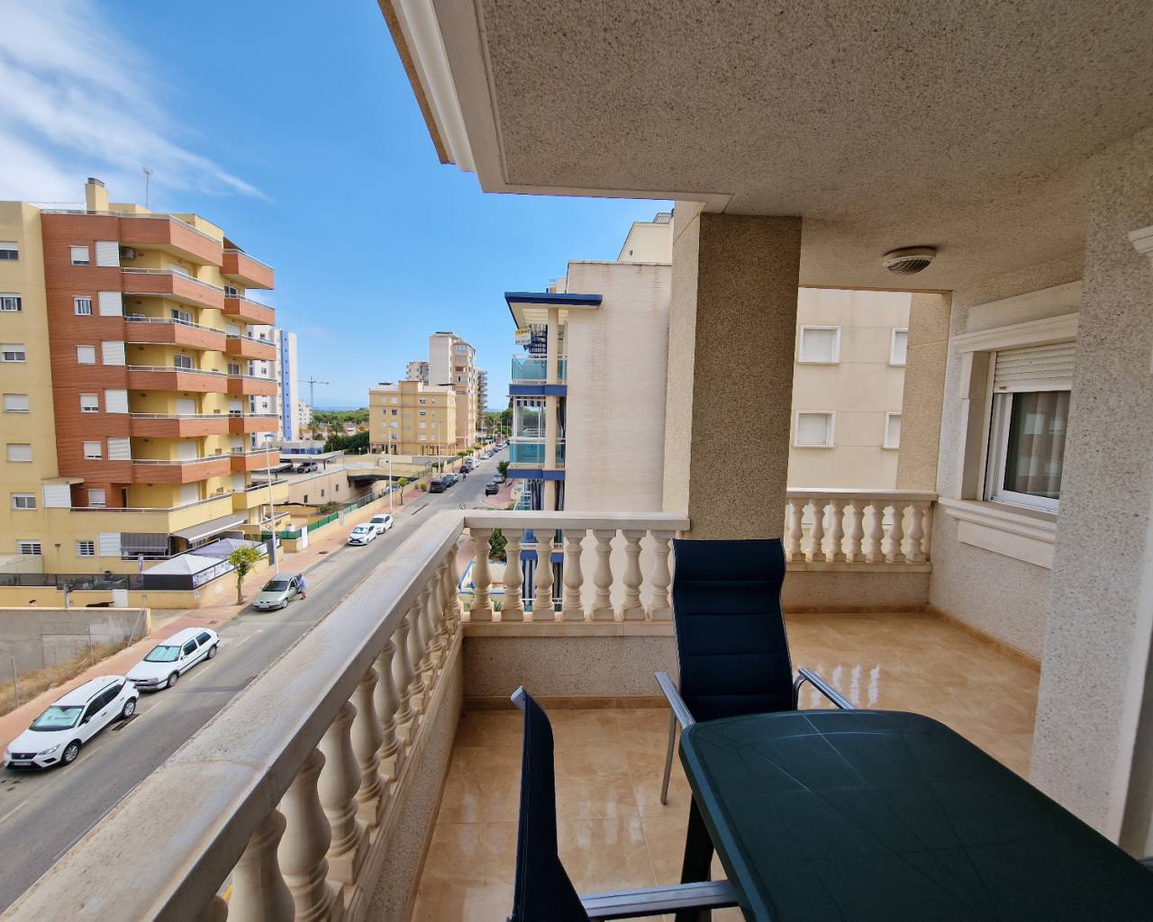 Apartment - Wederverkoop - Guardamar Del Segura - ZH0308