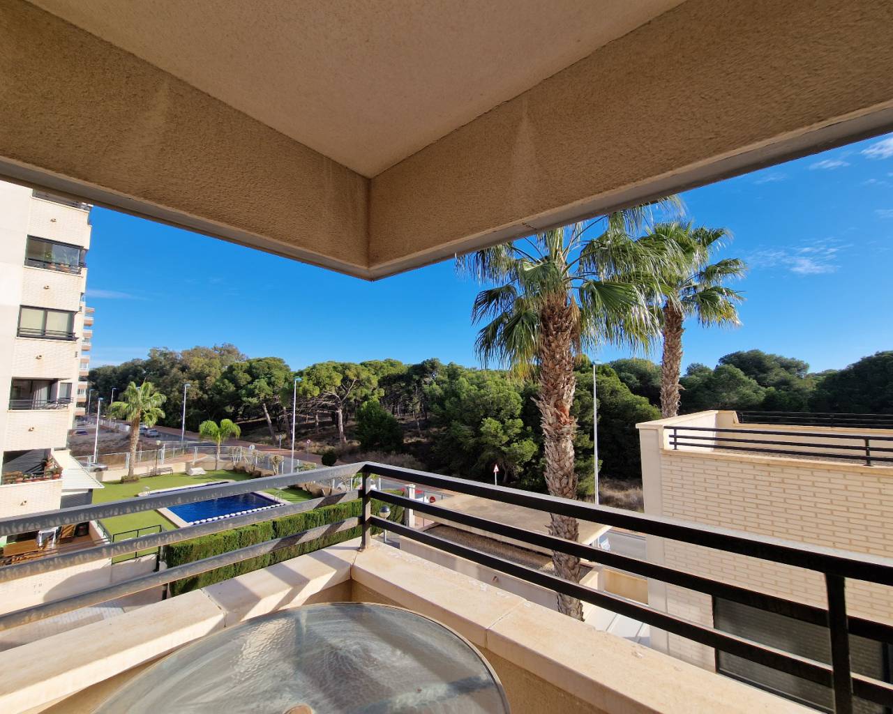 Apartment - Wederverkoop - Guardamar Del Segura - ZH0389