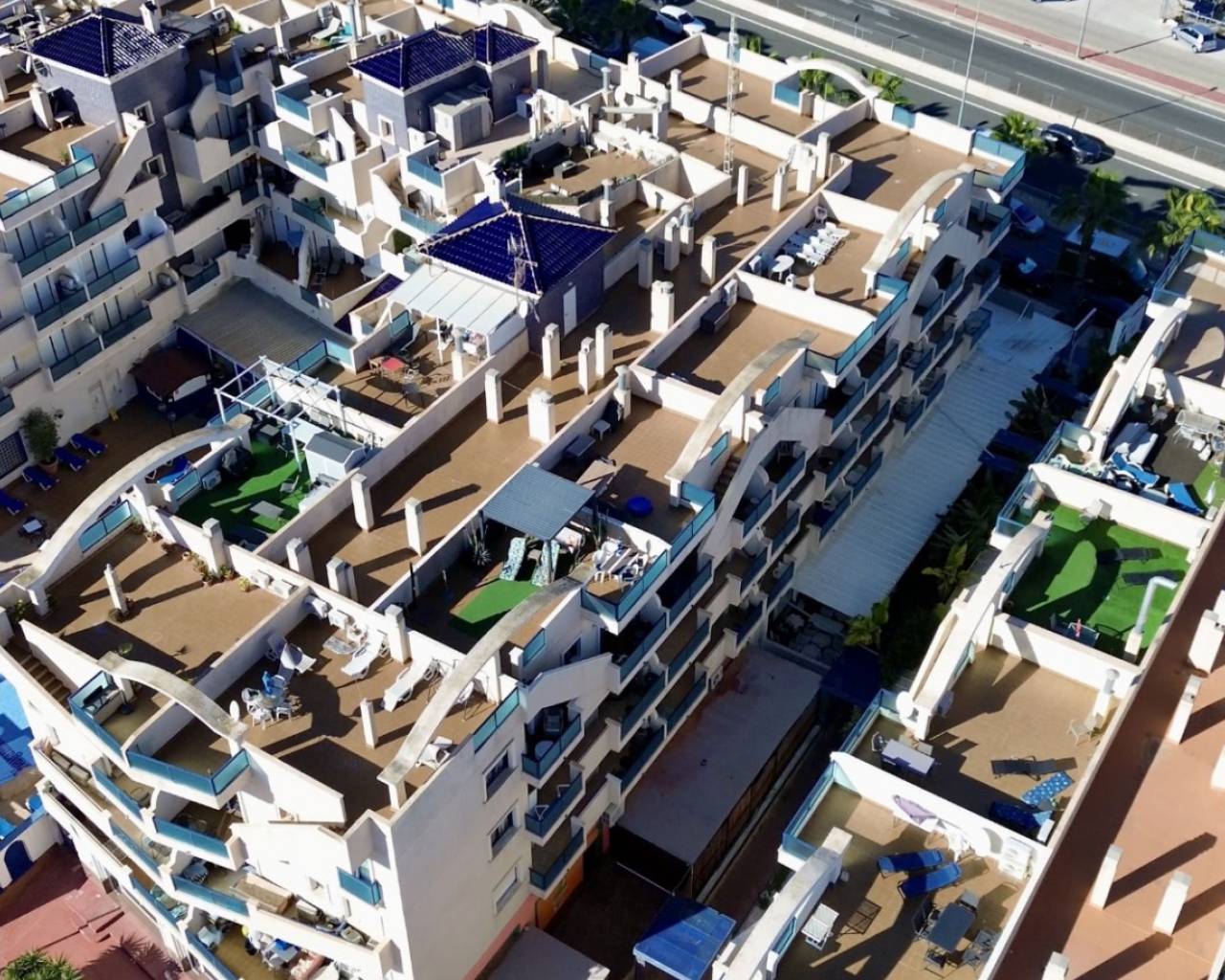 Apartment - Wederverkoop - Orihuela Costa - C10ZH-49239