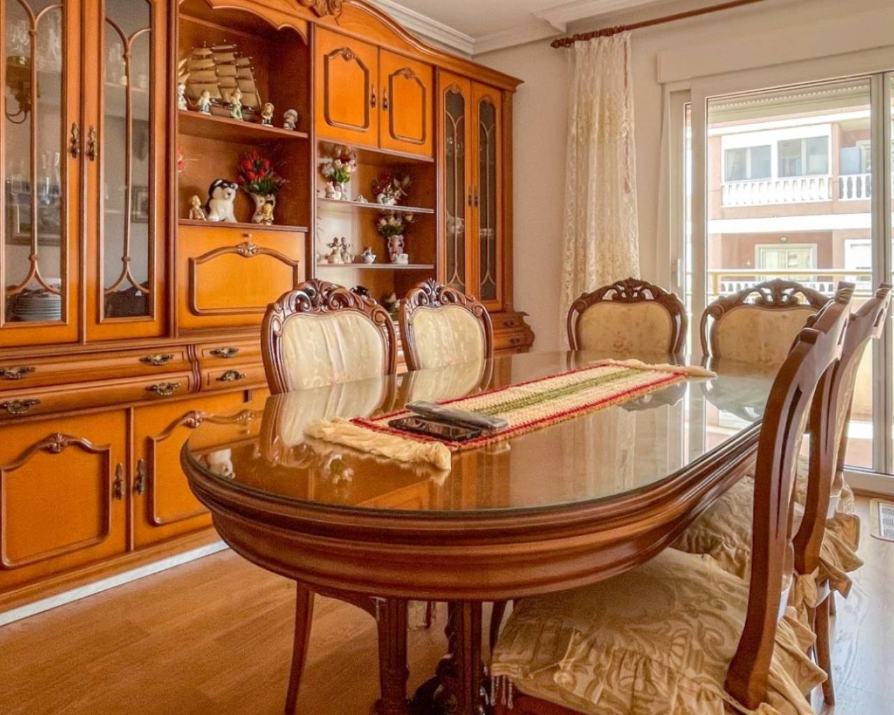 Apartment - Wederverkoop - Torrevieja - C10ZH-83011