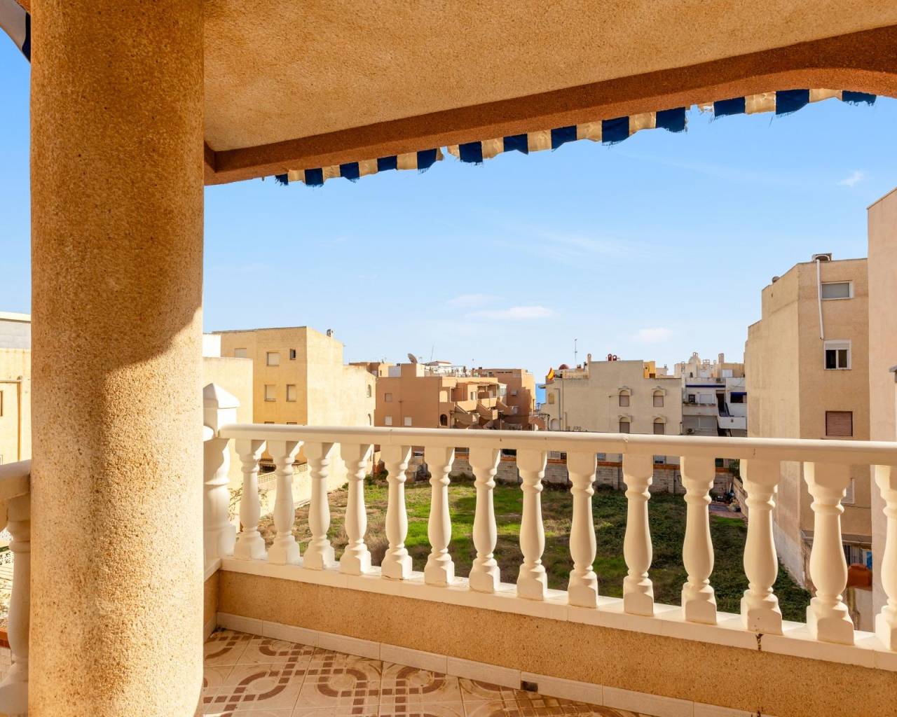 Apartment - Wederverkoop - Torrevieja - C19ZH-58301