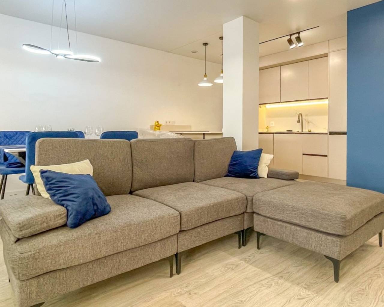 Apartment - Wederverkoop - Torrevieja - El Acequión - Los Náufragos