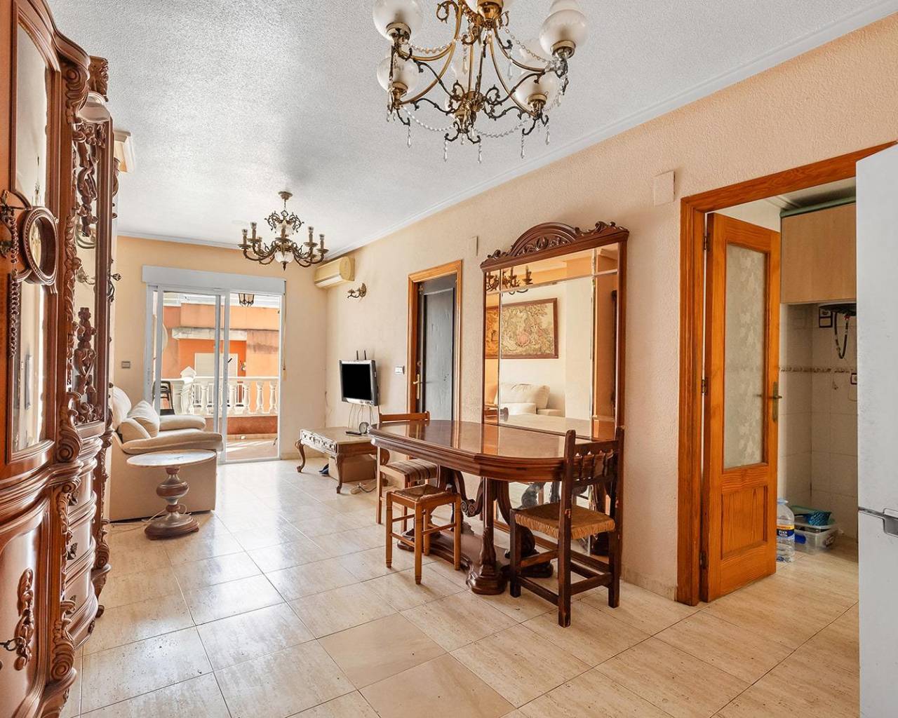 Apartment - Wederverkoop - Torrevieja - Estacion de autobuses