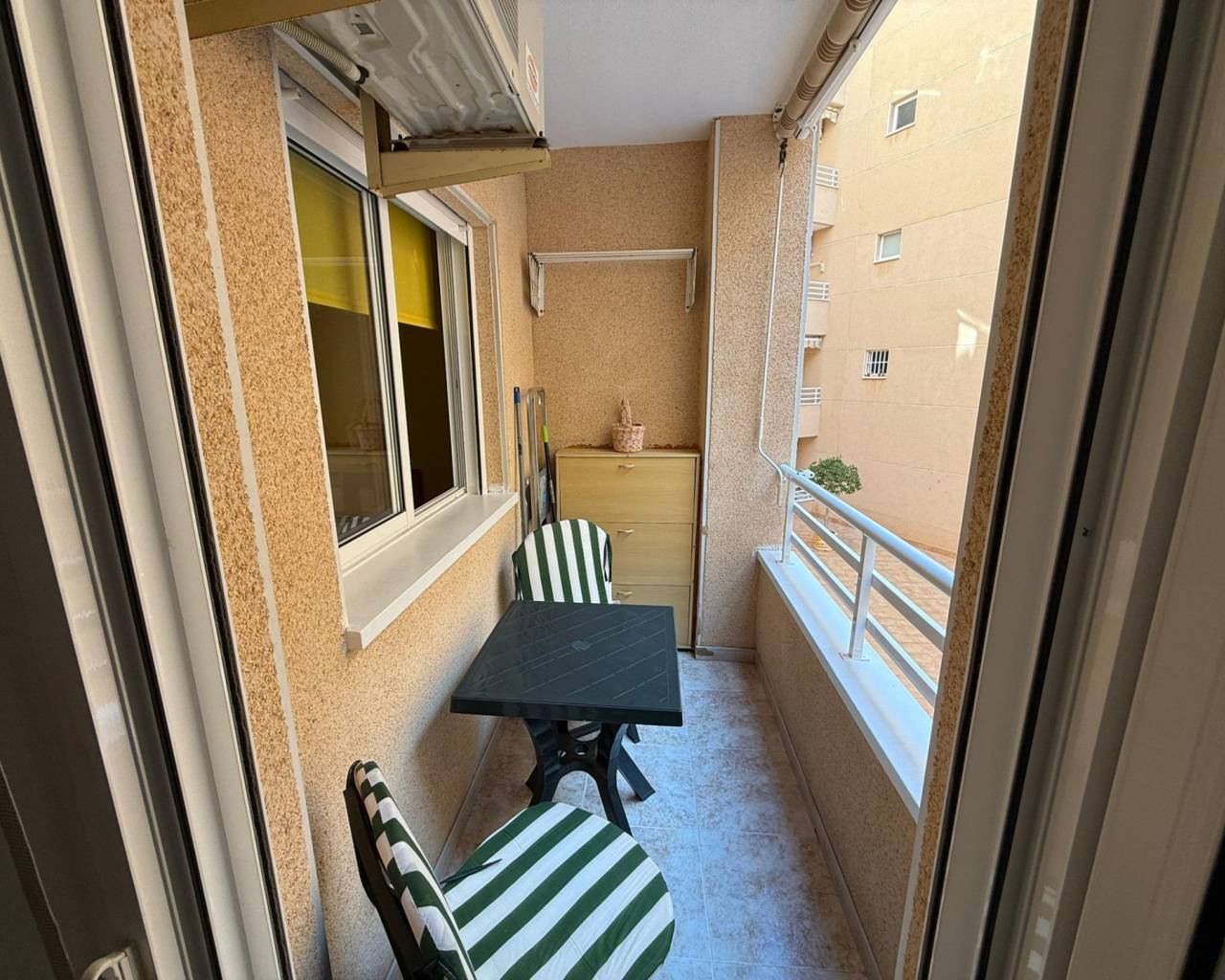 Apartment - Wederverkoop - Torrevieja - Playa de los Locos