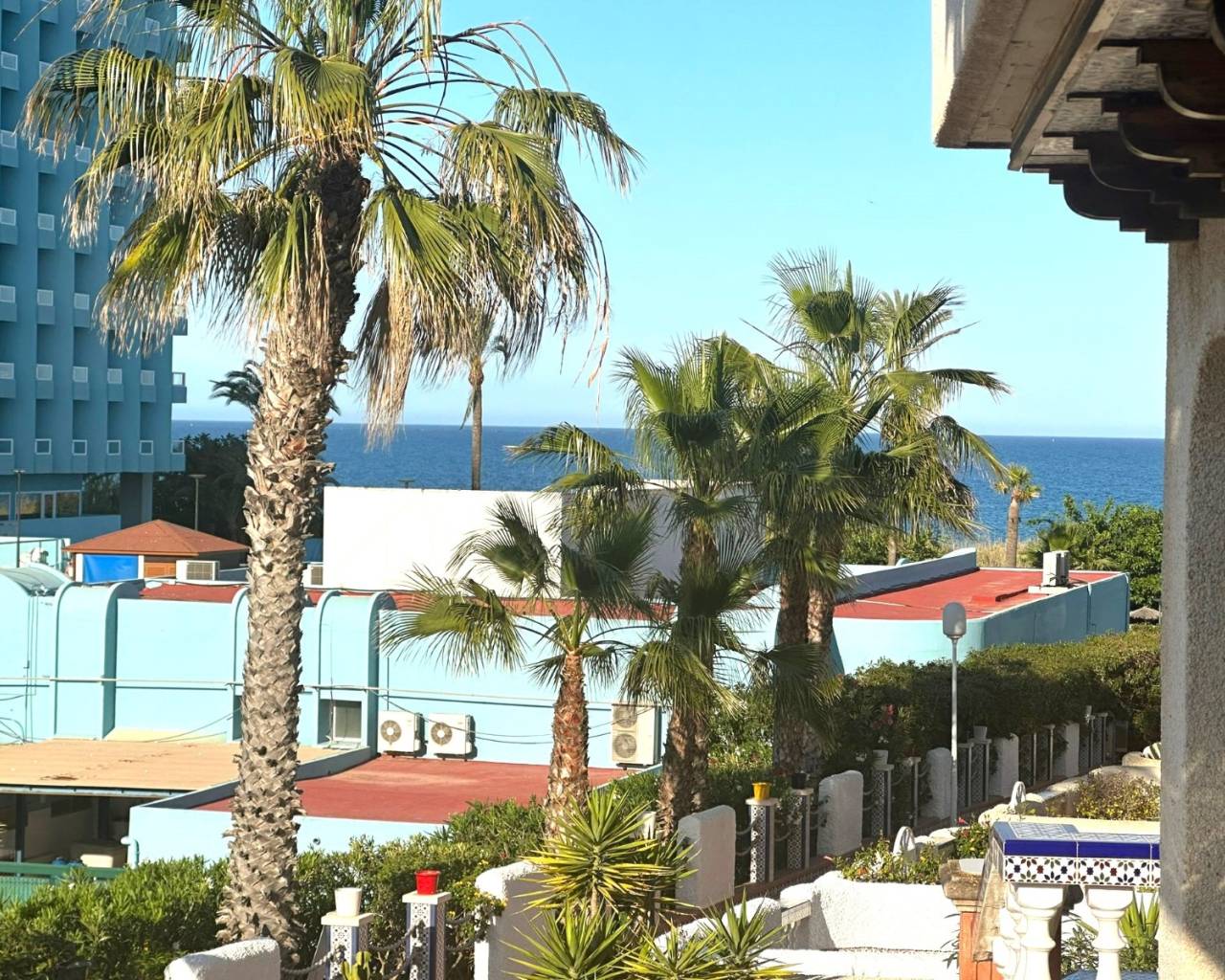 Bungalow - Venta - Guardamar Del Segura - C6ZH-97140