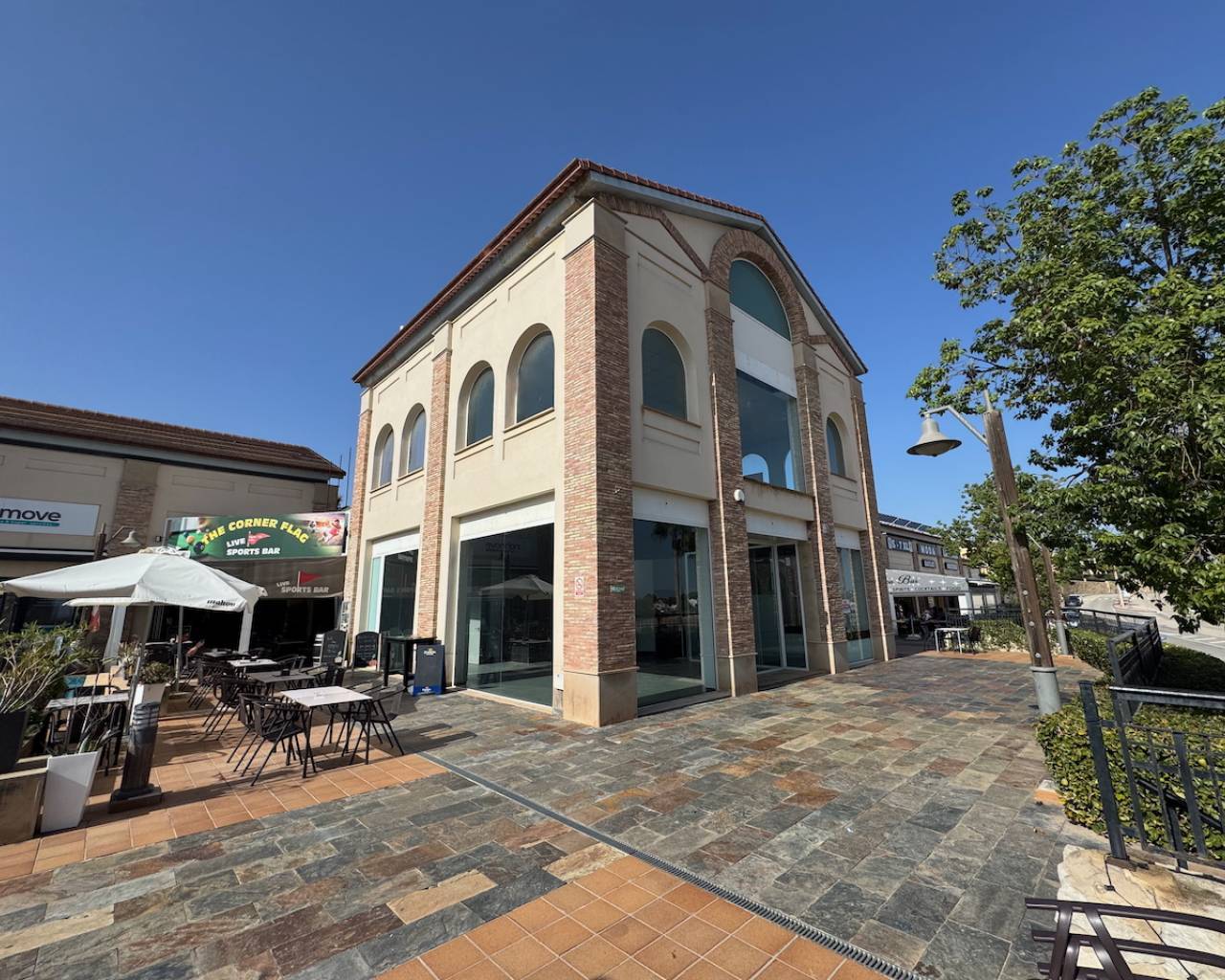 commercial property - Resale - La Finca Golf - C1ZH-85032