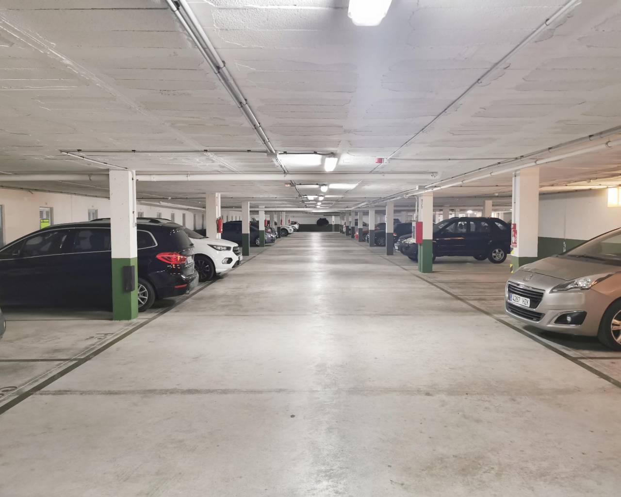 Garage - Wederverkoop - Guardamar Del Segura - ZH0265