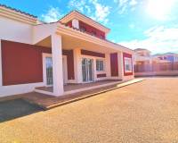 Nueva construcción  - Villa-Chalet - Purias