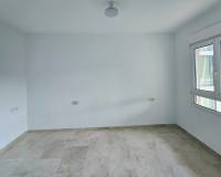 Resale - Apartment - Orihuela Costa - Campoamor