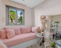 Resale - Apartment - Orihuela Costa - Los Dolses