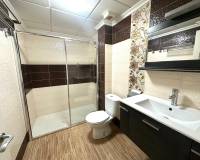 Resale - Apartment - Torrevieja - Acequion