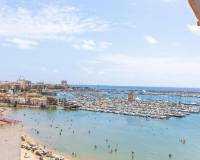 Resale - Apartment - Torrevieja - Acequion