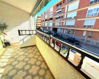 Resale - Apartment - Torrevieja - Acequion