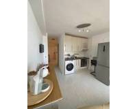 Resale - Apartment - Torrevieja - Cabo Cervera