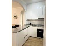 Resale - Apartment - Torrevieja - Calas Blanca