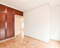 Resale - Apartment - Torrevieja - Center