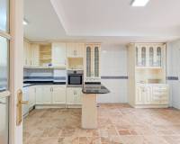 Resale - Apartment - Torrevieja - Center