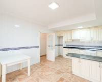 Resale - Apartment - Torrevieja - Center