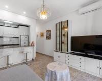 Resale - Apartment - Torrevieja - Centro - Muelle Pesquero