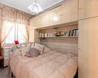 Resale - Apartment - Torrevieja - Centro - Muelle Pesquero