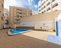 Resale - Apartment - Torrevieja - Centro