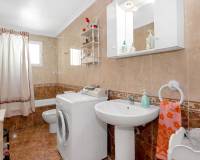 Resale - Apartment - Torrevieja - Centro