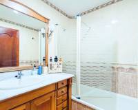 Resale - Apartment - Torrevieja - Centro