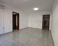 Resale - Apartment - Torrevieja - Estacion de autobuses