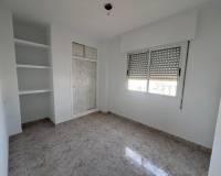 Resale - Apartment - Torrevieja - Estacion de autobuses