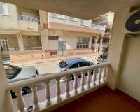 Resale - Apartment - Torrevieja - La Mata pueblo