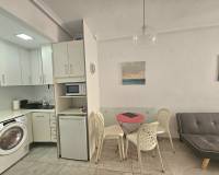 Resale - Apartment - Torrevieja - La Mata pueblo