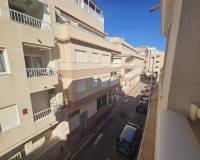 Resale - Apartment - Torrevieja - La Mata pueblo