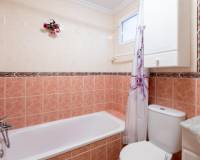 Resale - Apartment - Torrevieja - Parque de las Naciones