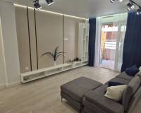 Resale - Apartment - Torrevieja - Playa del Acequion
