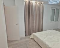 Resale - Apartment - Torrevieja - Playa del Acequion