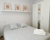 Resale - Apartment - Torrevieja - Playa del cura