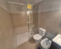 Resale - Apartment - Torrevieja - Puerto Deportivo Marina Salinas